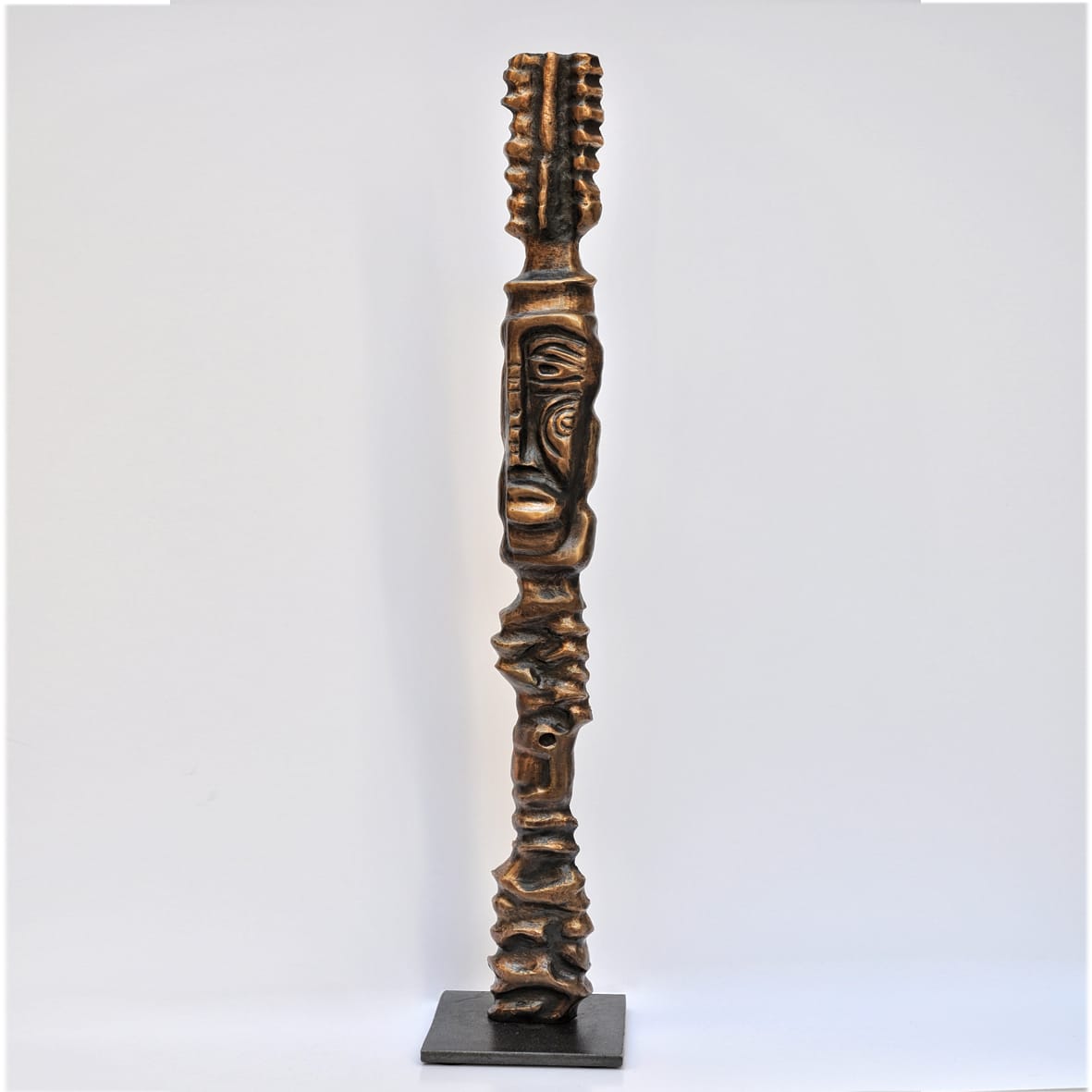 les-helenes-sculpture-gravure-antibes-galerie-bronze-le-veilleur